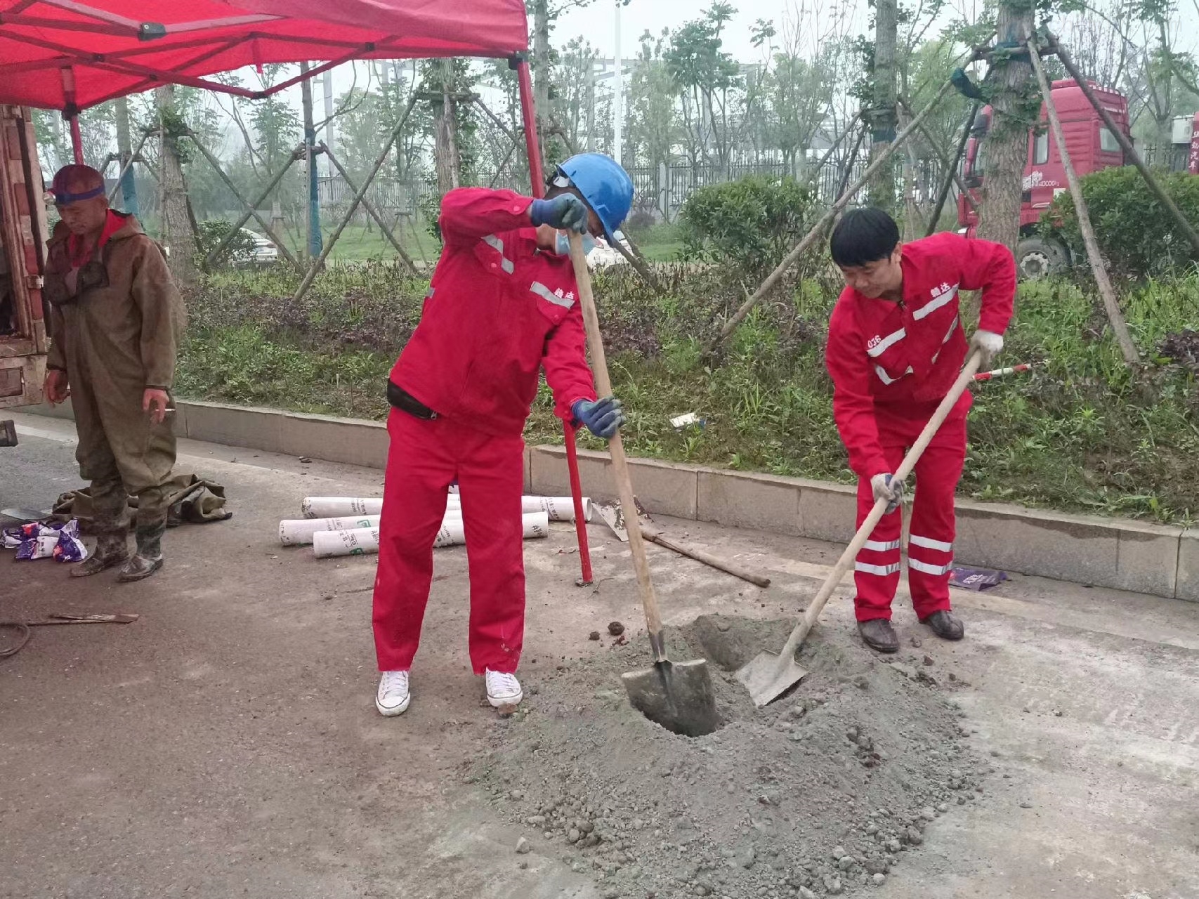 鸠江管道疏通哪家好】及时进行市政管道清淤